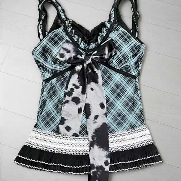 Tops - Stylish Plaid and Polka Dot Top